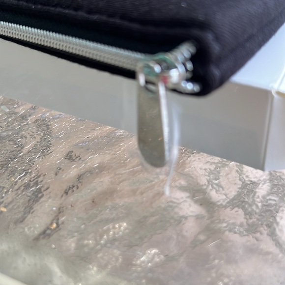 BN Christian Dior make up pouch, comes with box - Picture 5 of 5